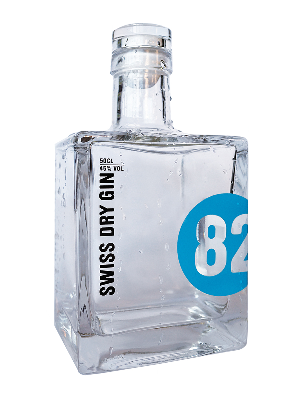 Durchsichtige Flasche mit 50 cl Inhalt, abgefüllt mit dem Falken Swiss Dry Gin 82. Die blaue Nr. 82 auf der Etikette ist ein Bezug zur Postleitzahl von Schaffhausen: 8200.